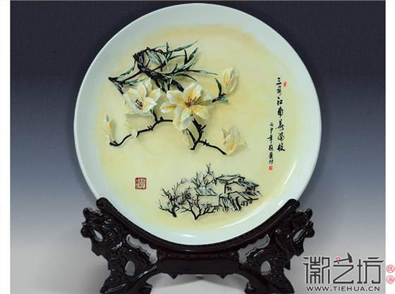 彩色瓷盘铁画《玉兰》
