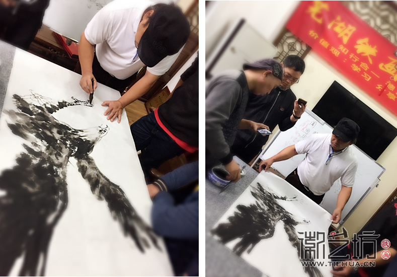 谢克谦老师在画鹰