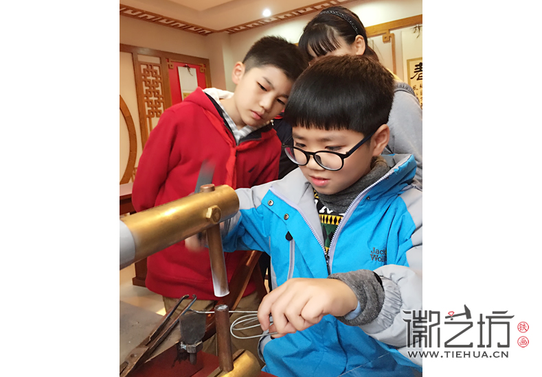 2017.11.14镜湖小学真容国学堂铁画第三课 (22)