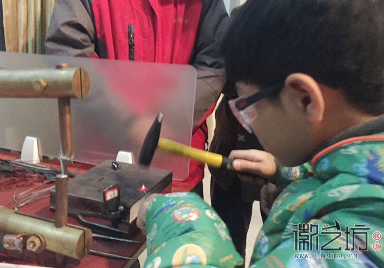 镜湖小学铁画第四课 (4)