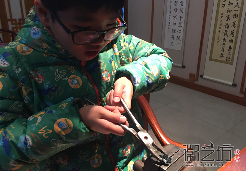 镜湖小学铁画第四课 (7)