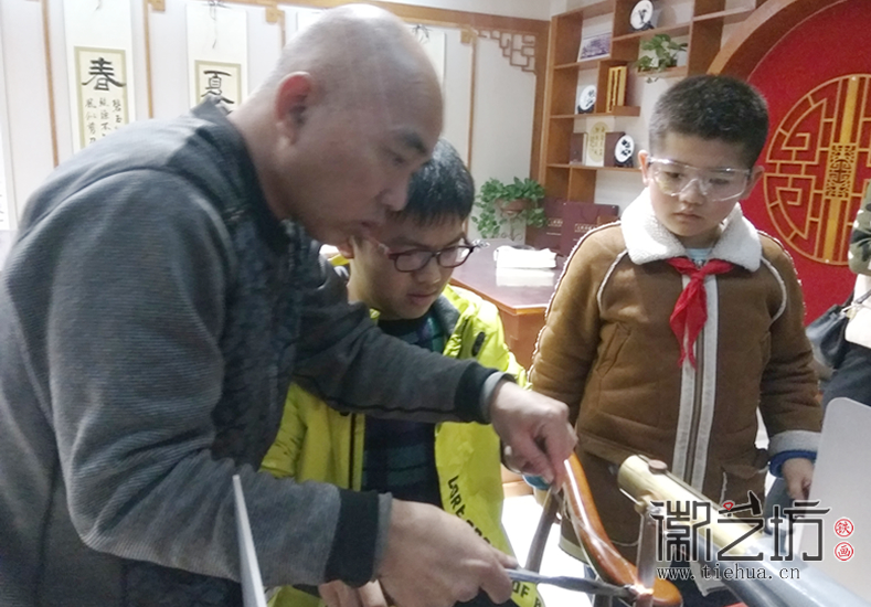 镜湖小学铁画第五课 (15)