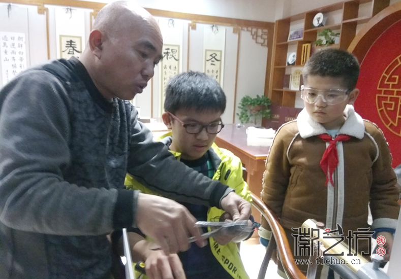 镜湖小学铁画第五课 (14)
