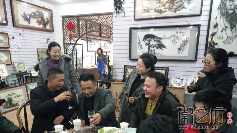徽艺坊铁画2018元旦联欢活动回顾 (5)