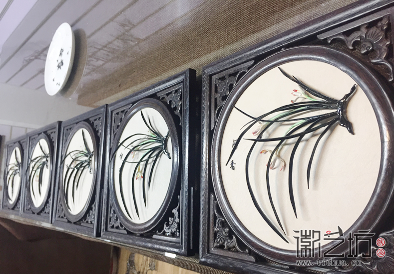 工商银行芜湖分行赠退休职工纪念礼品铁画 (4)