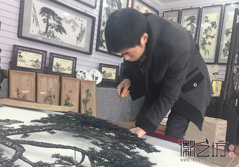 2018我们再出发徽艺坊铁画节后上班第一天 (1)