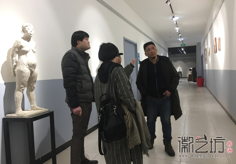参观河北美院 (10)