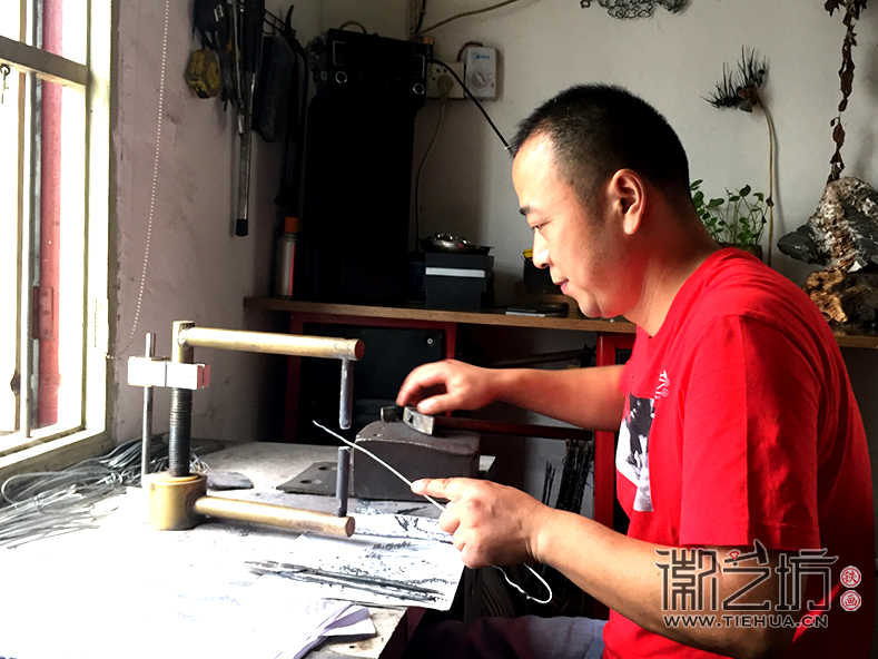 婉约派 走进徽艺坊铁画梦之队艺人杨开勇 (6)