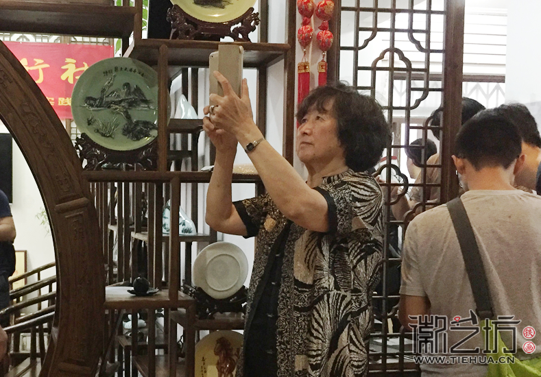 2017.6.13芜湖铁画人才培养培训班学员来徽艺坊参观学习12