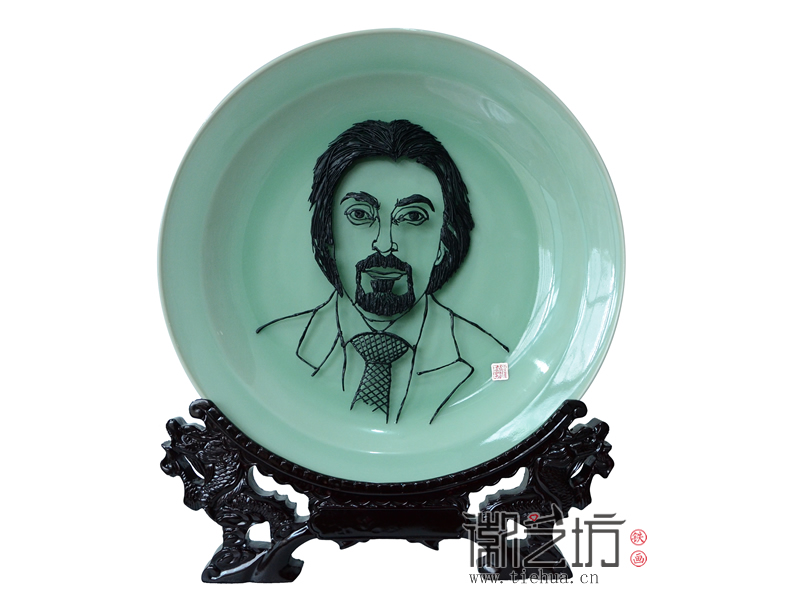 华为赠中东友人铁画礼品1
