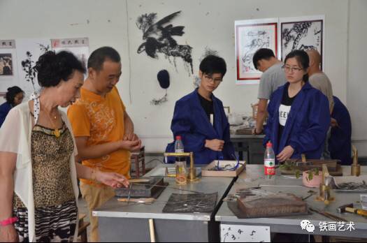 国家级铁画大师储金霞女士实践课：铁画锻制技艺 (2)