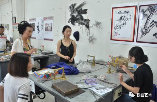 国家级铁画大师储金霞女士实践课：铁画锻制技艺 (3)