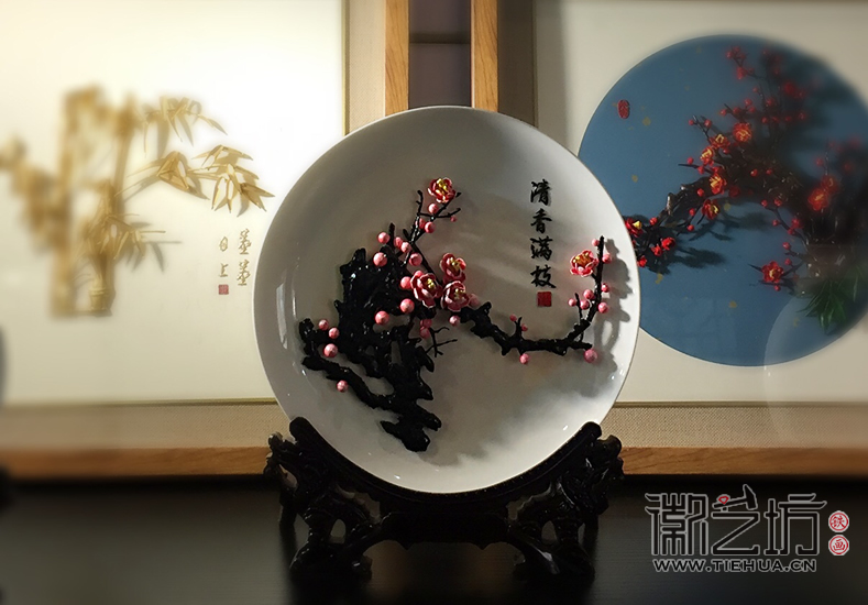 2017.11.1芜湖市人大代表一行莅临徽艺坊铁画指导工作 (4)