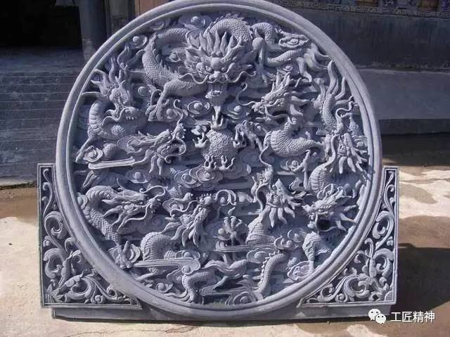 在石砖上作画 2
